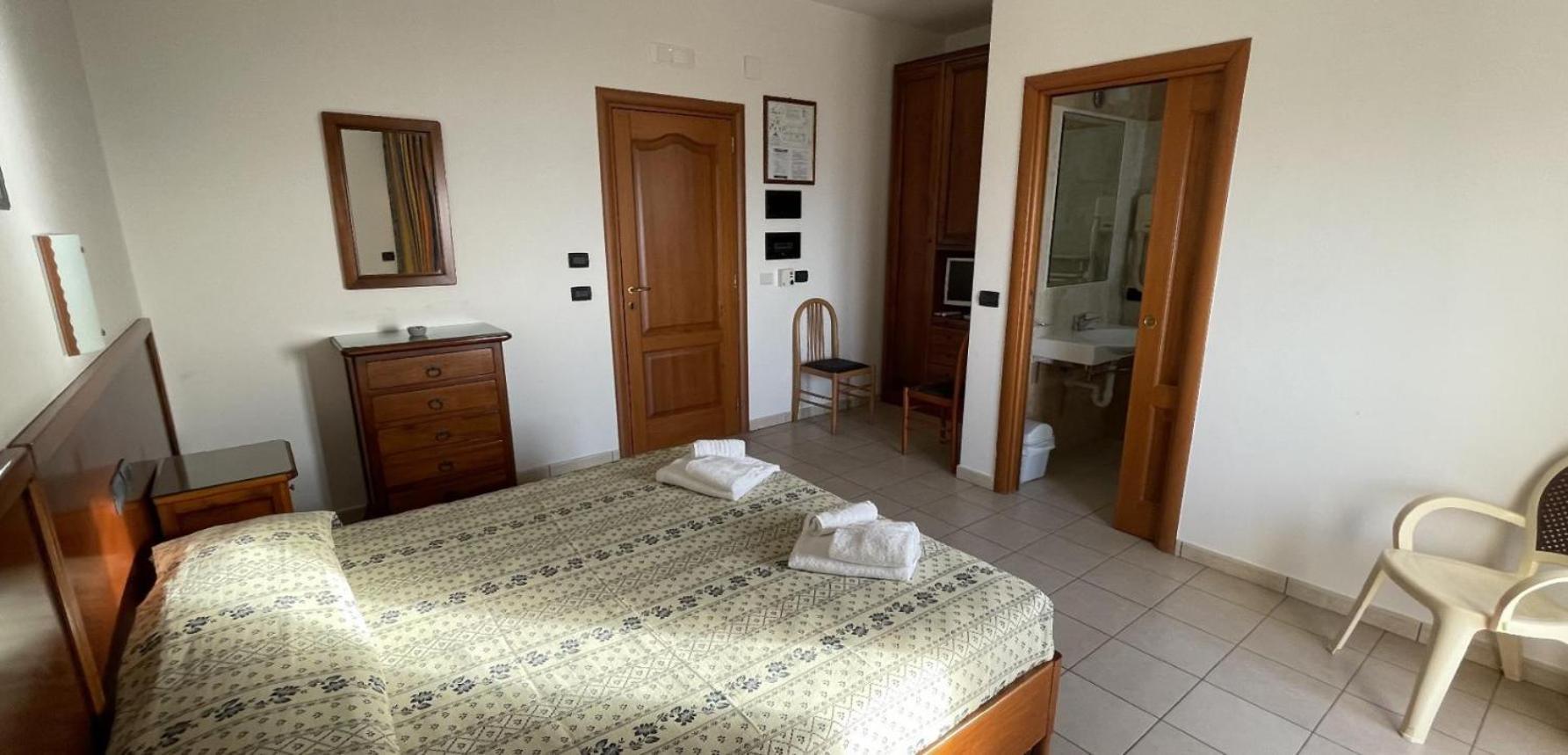 Hotel dei Bizantini&Villaggio Campo dei Messapi San Pietro in Bevagna Esterno foto