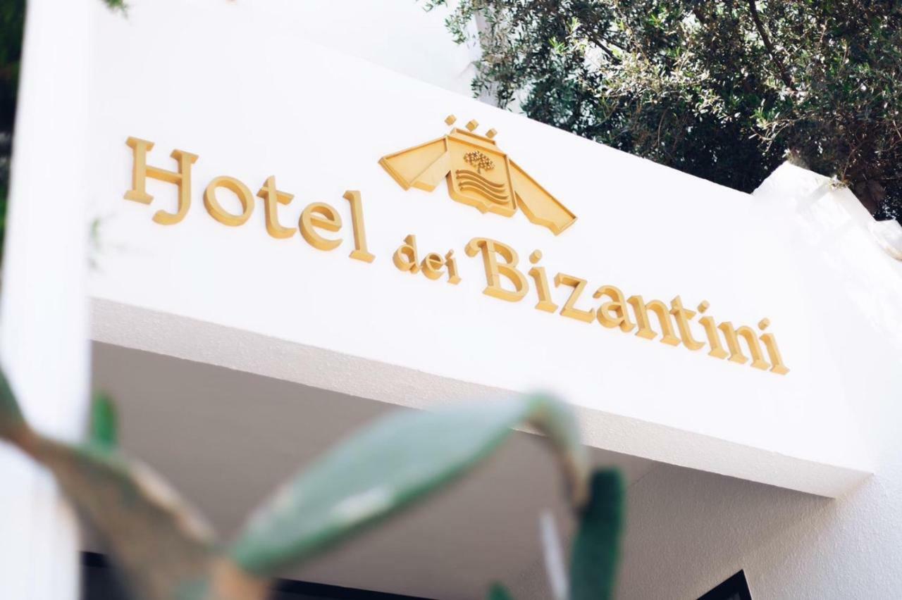 Hotel dei Bizantini&Villaggio Campo dei Messapi San Pietro in Bevagna Esterno foto